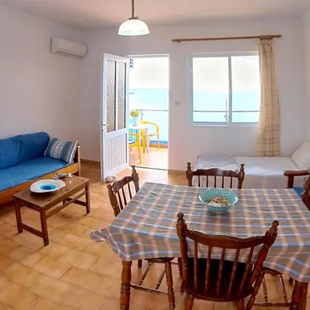 Blue House - Sleeps 4 & Balcony Διαμέρισμα *